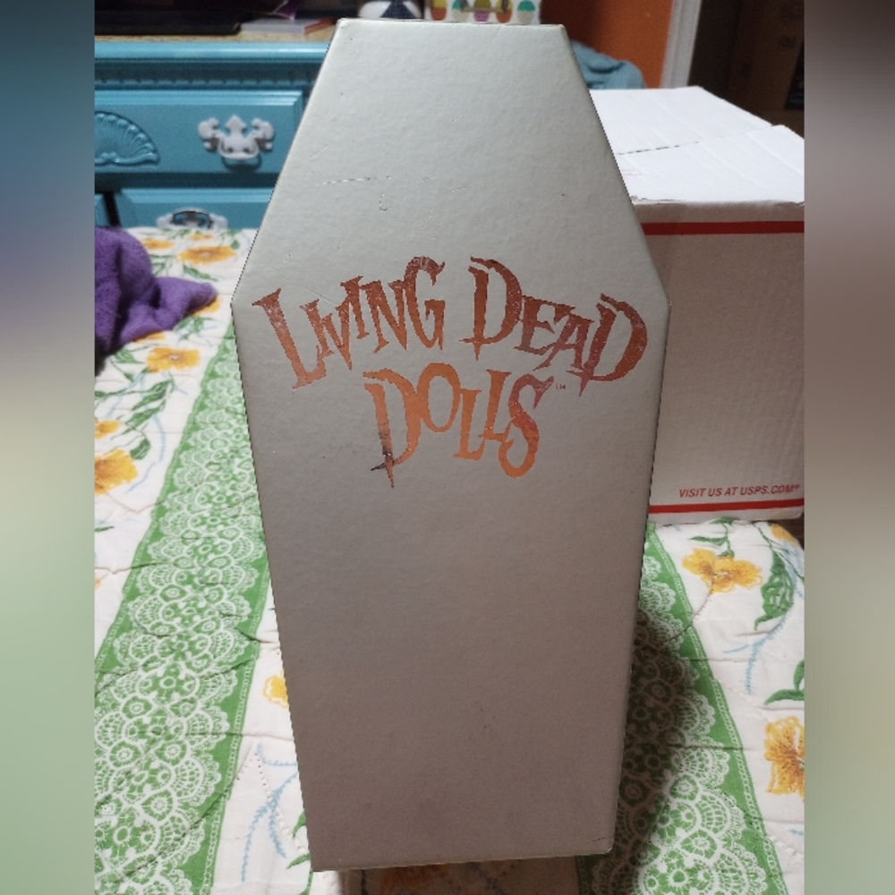 *VINTAGE* RARE Vincent Vaude Living Dead Doll like new - Picture 3 of 8